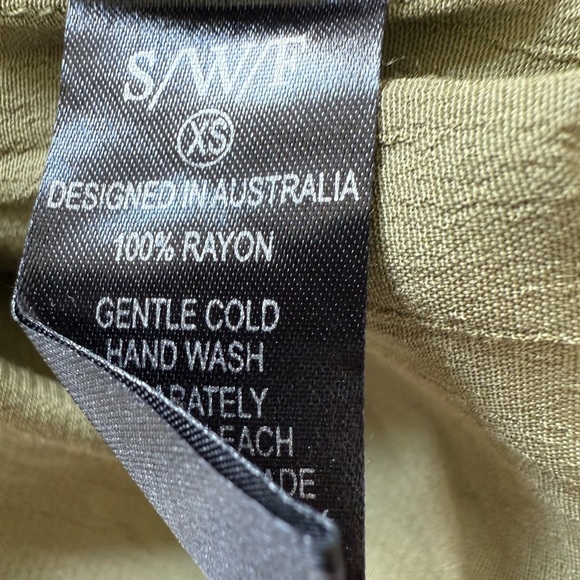 S/W/F Plunge Dress in Amazon Green - Picture 13 of 16